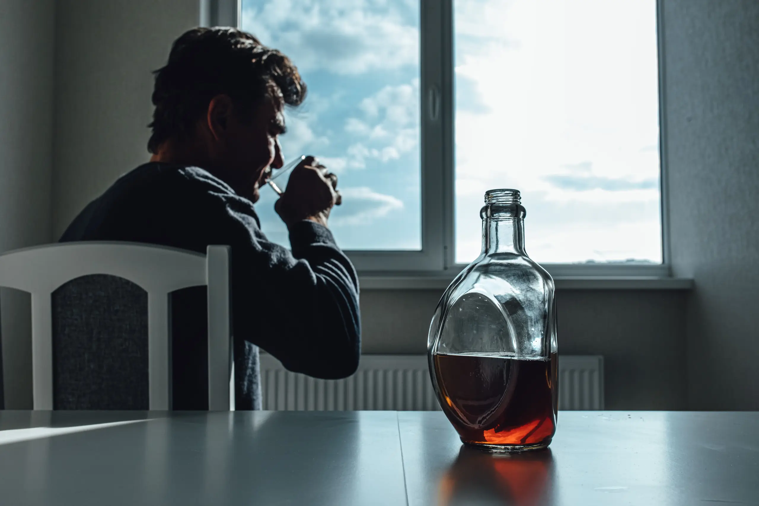 Alcohol addiction treatment at Casa Leona Recovery with supportive therapy environment