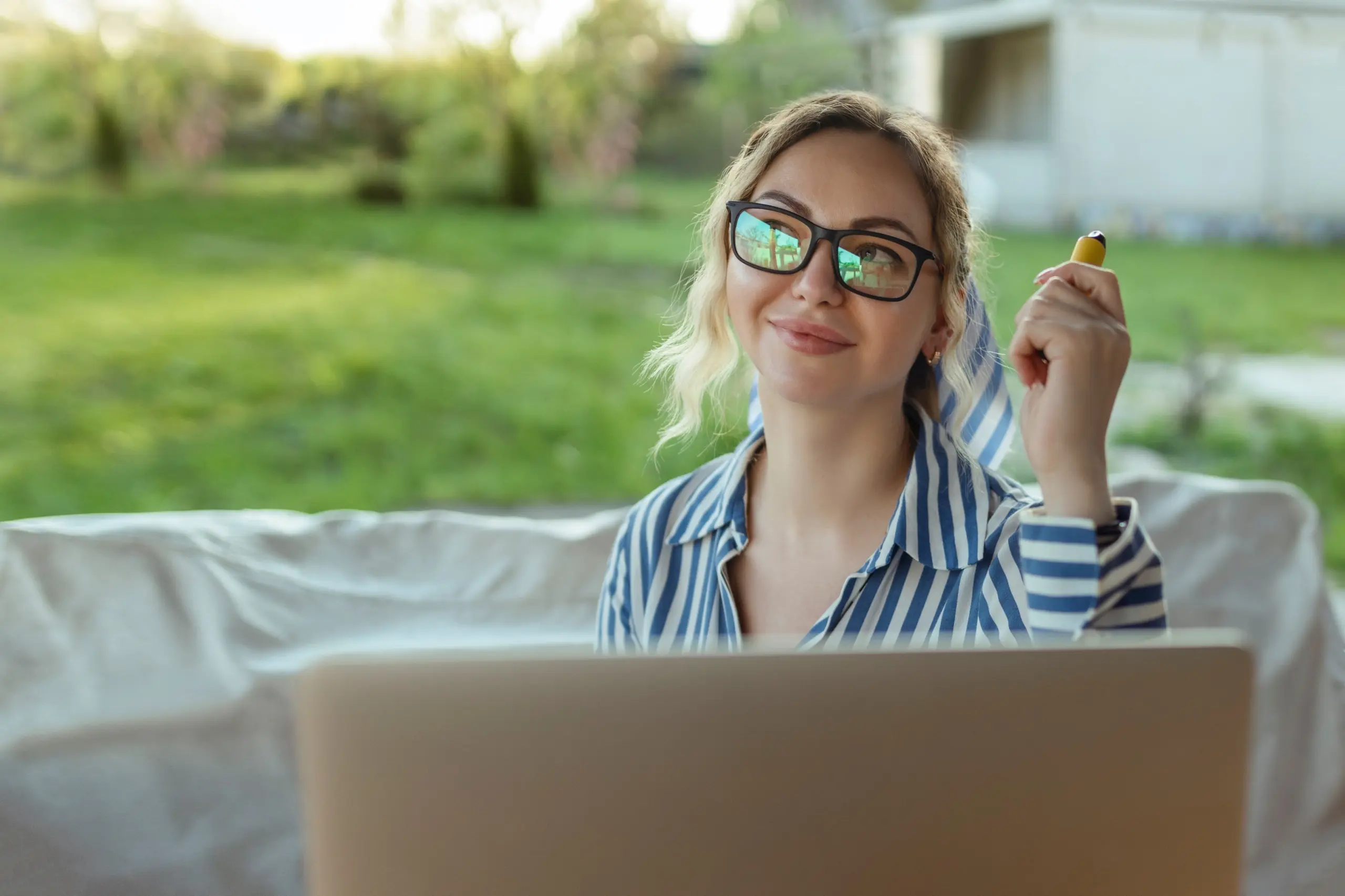 Preparing a professional resume after addiction recovery at Casa Leona Recovery Center.